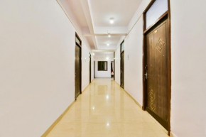 Super OYO Hotel O Ag Colony
